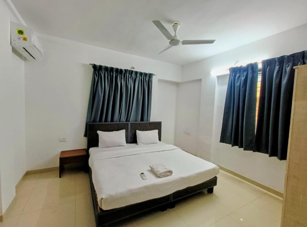 Ornate Service Apartments ปูเน่ ภายนอก รูปภาพ