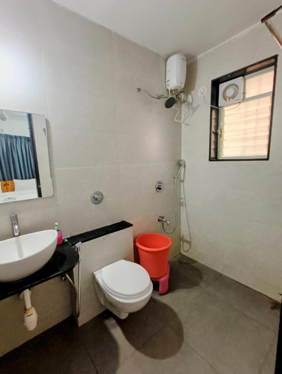 Ornate Service Apartments ปูเน่ ภายนอก รูปภาพ