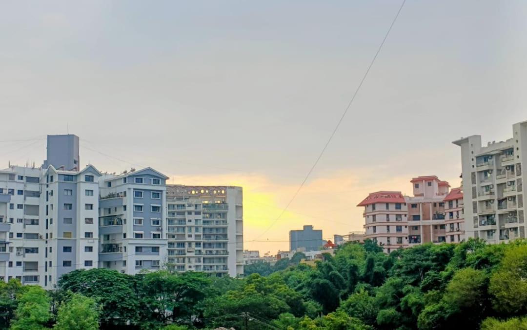 Ornate Service Apartments ปูเน่ ภายนอก รูปภาพ